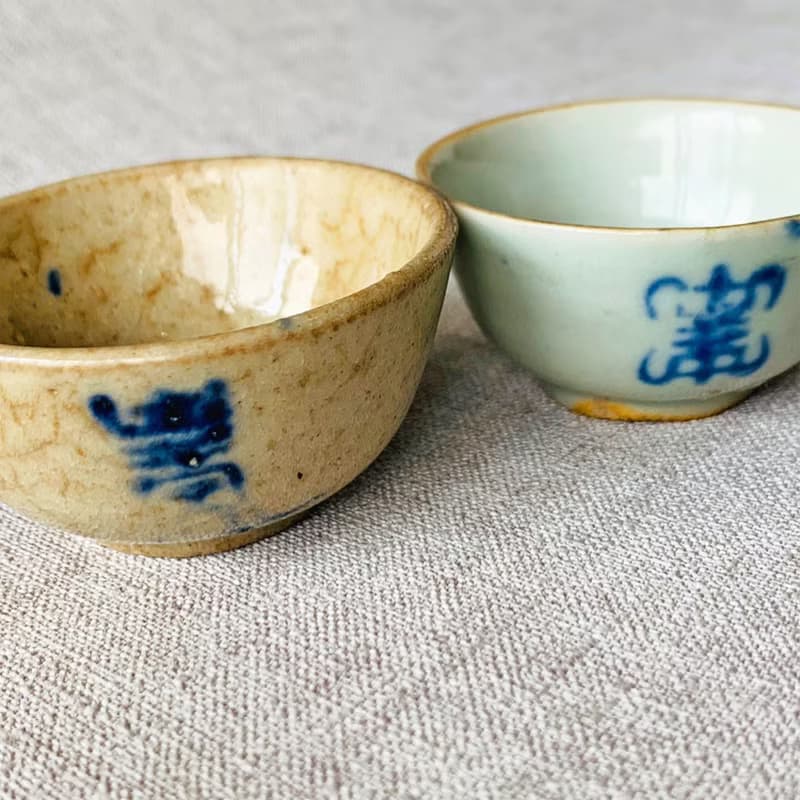 中國 清三代青花瓷小酒器 │ 淺褐款/青色款 民窯燒 古瓷 收藏