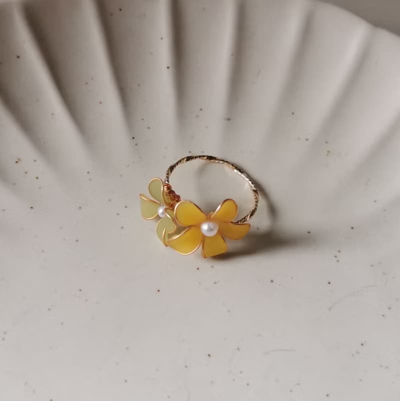 【Veverka】雙花戒指-戒指 生日禮物 花戒指 樹脂花 霧面滴膠