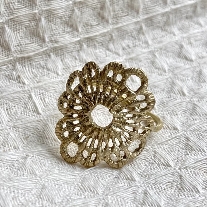 老林雜貨 | 大花黃銅戒指