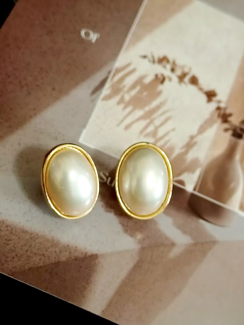 vintage jewelry  氣質佳人立體仿珠 夾式耳環