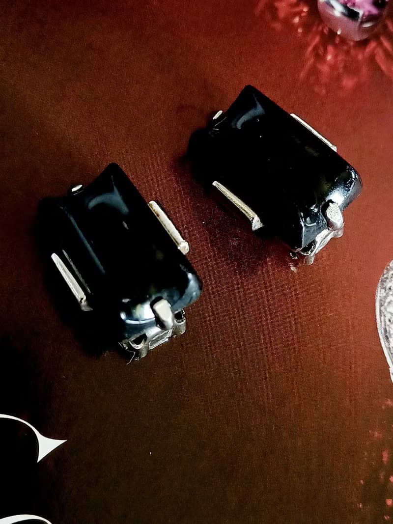 vintage jewelry  古典簡約黑色賽珞珞 夾式耳環