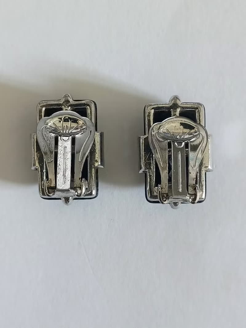 vintage jewelry  古典簡約黑色賽珞珞 夾式耳環