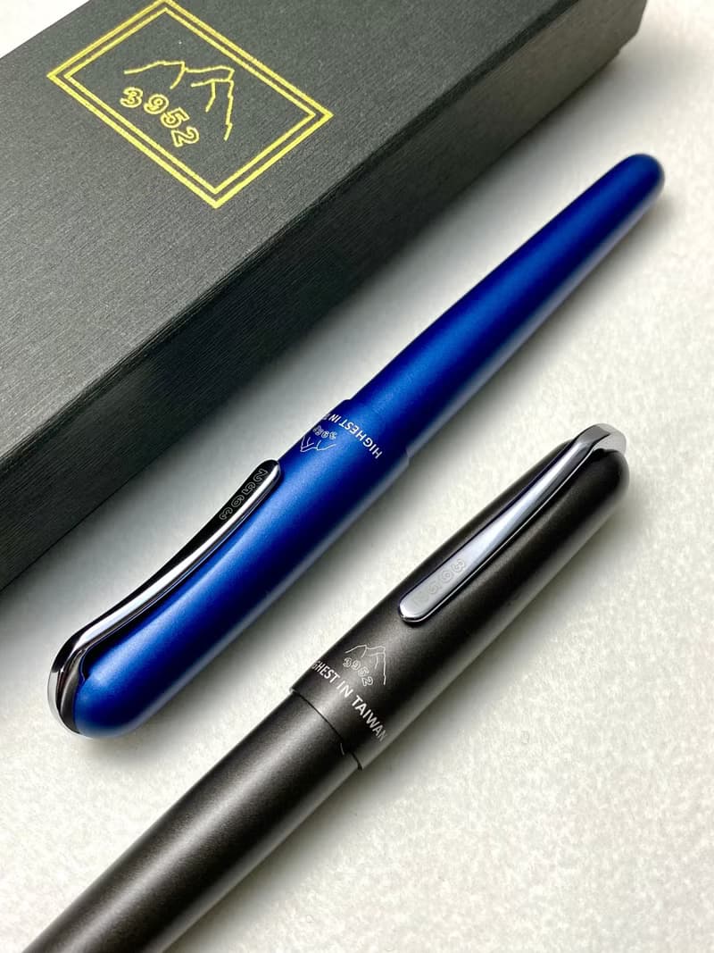 3952老山羊-BON1 藍砂/鐵砂 雙色鋼尖鋼筆