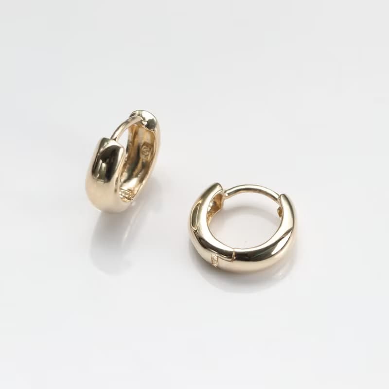 14K 圓弧寬耳扣耳環 (內徑 7 mm)