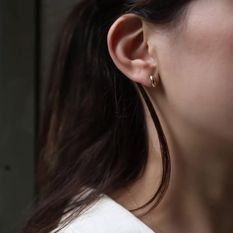 14K 圓弧寬耳扣耳環 (內徑 7 mm)