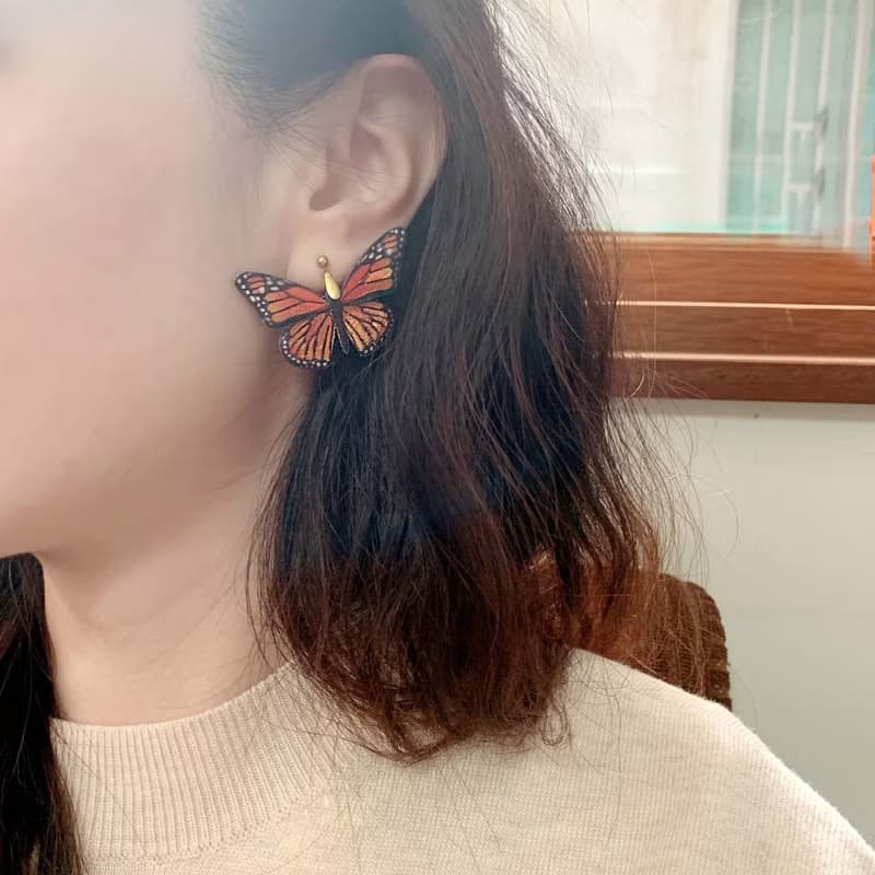 耳環 帝王斑蝶 刺繡 蝴蝶 手工 珍珠 耳夾 生日 禮盒 禮物