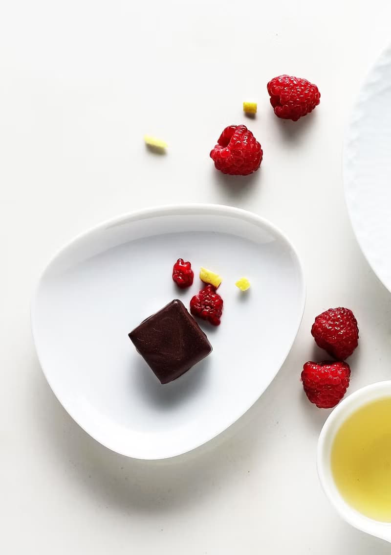 需預訂莫札特-chocolat R 覆盆子手工巧克力 (4顆入/盒)