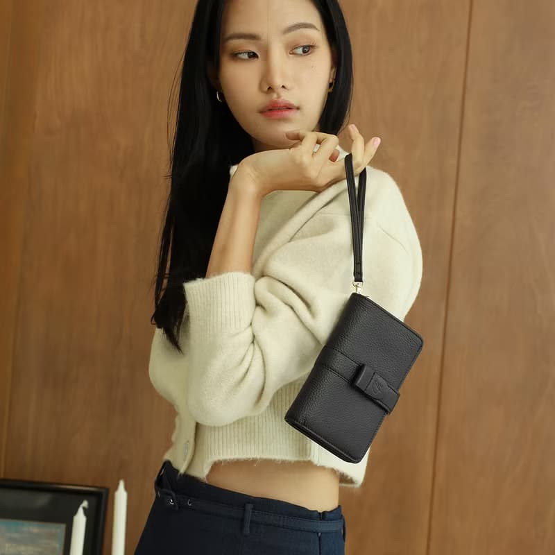 Iris (black) : Medium wallet, Leather wallet, folded wallet