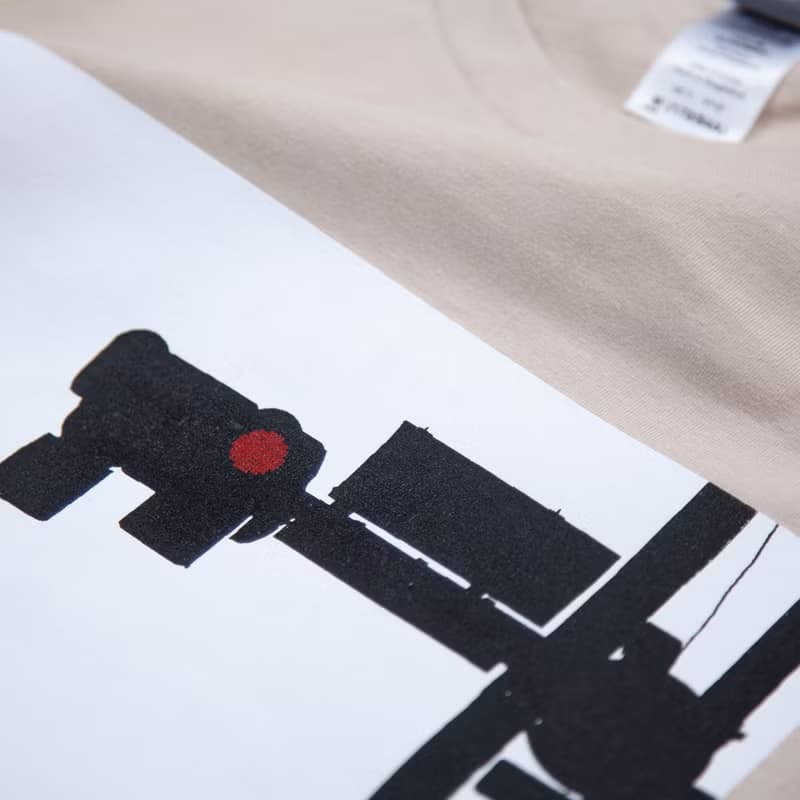 Red light T-shirt Unisex XS ~ XXXL, Ladies XS ~ L size Tcollector