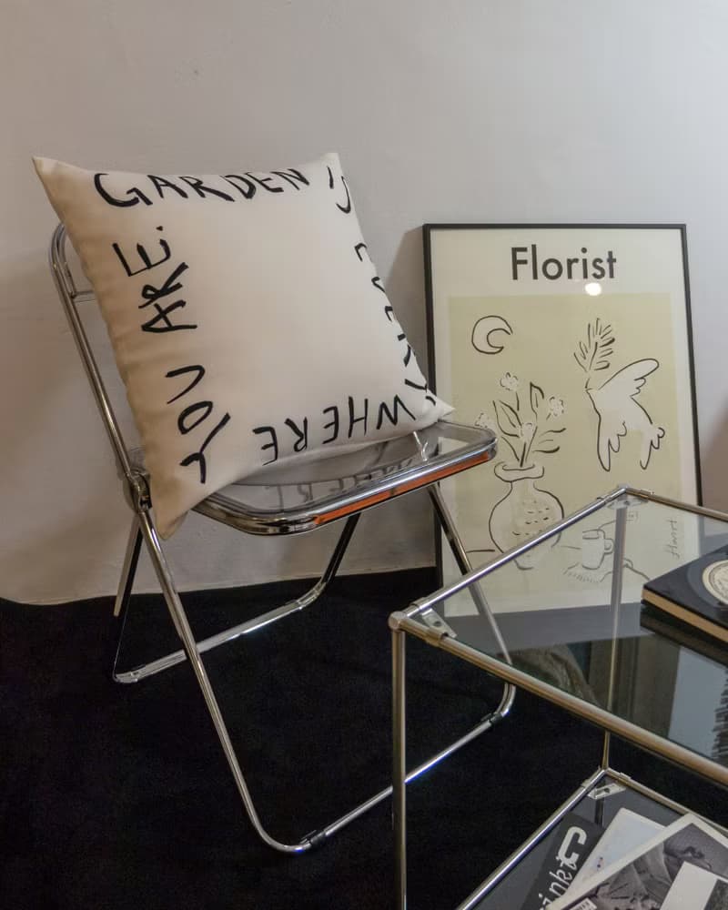 Garden is everywhere you are (Cushion cover only)