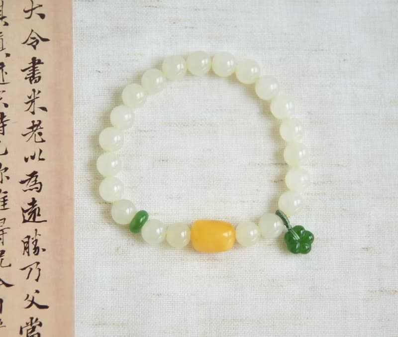 【暖香】天然和田玉青海料帶底色冰圓珠碧玉蜜蠟手串手鏈