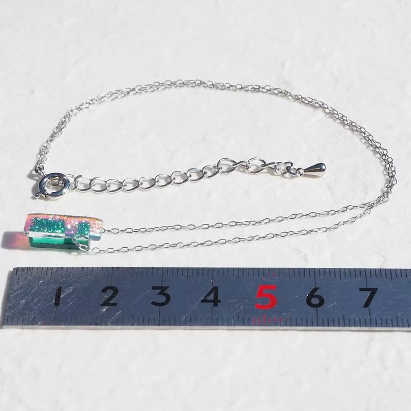 小さな光るガラス(なの【森】)チェーンネックレス【アロマペンダントに変更可】 【綿紐、シルバー925選べます】【受注制作】