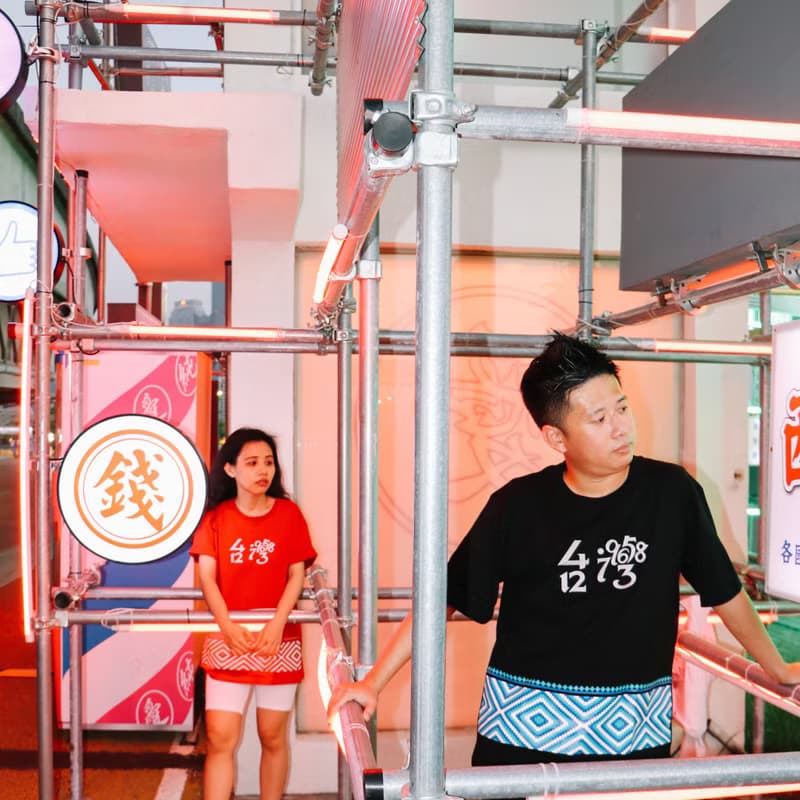 台灣T-shirt│數字台灣經典T-紅
