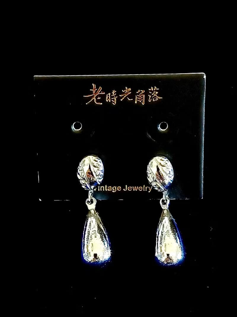 vintage jewelry  典雅銀色水滴垂墜 夾式耳環