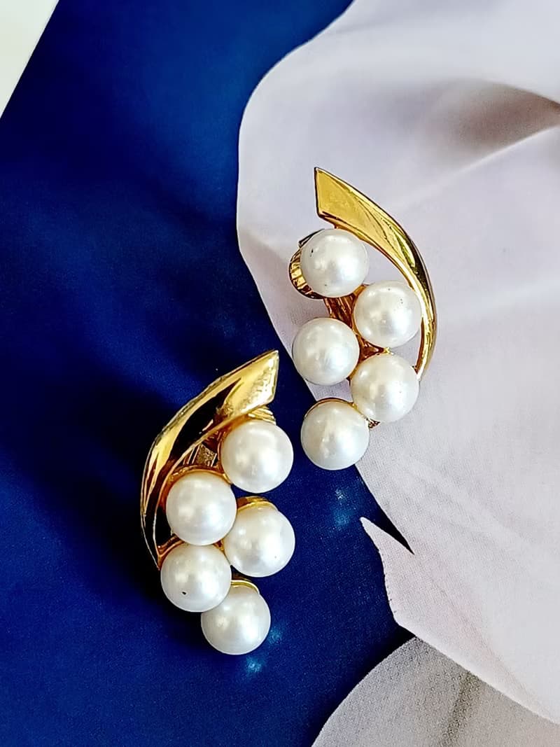 vintage jewelry  典雅新月珍珠 夾式耳環