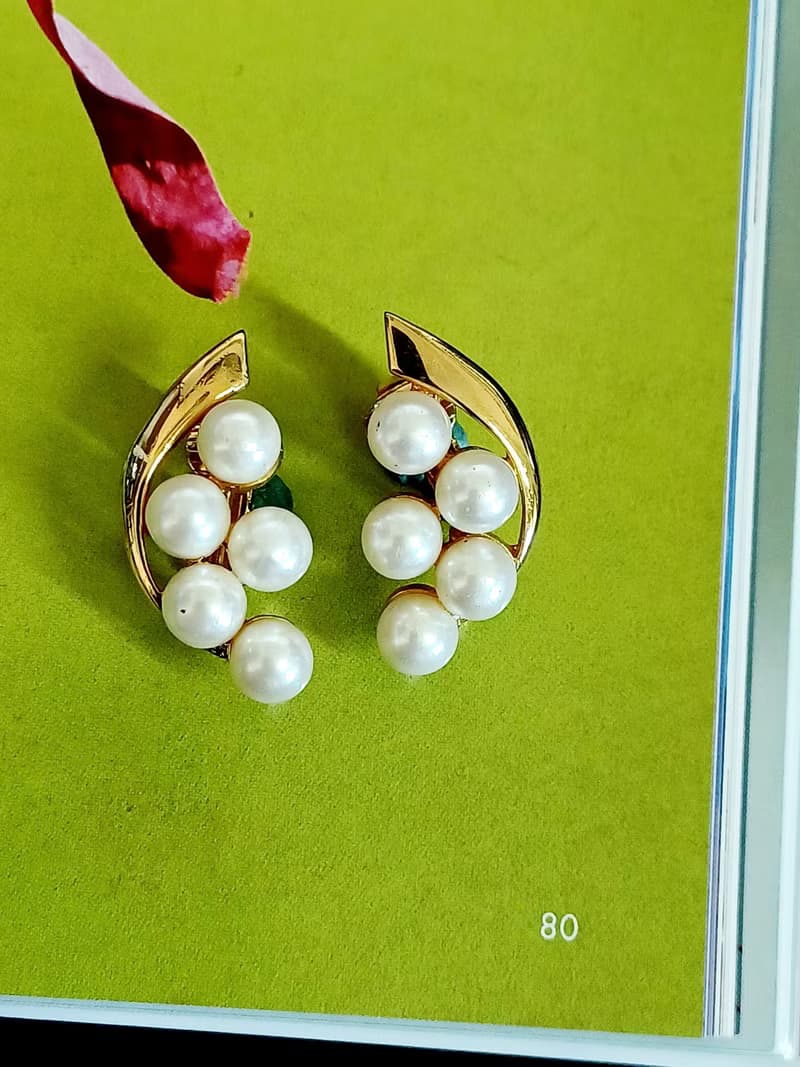 vintage jewelry  典雅新月珍珠 夾式耳環
