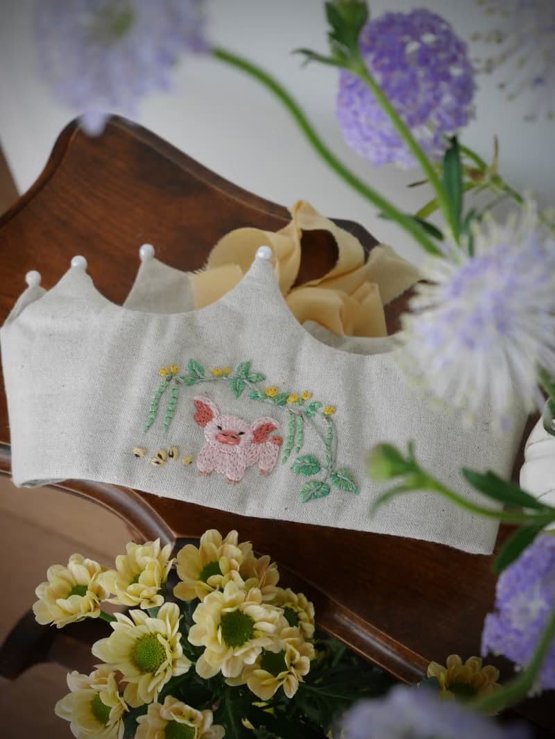 給孩子的刺繡生日帽—皇冠帽