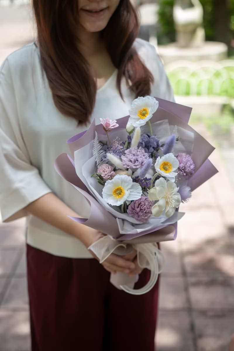 母親節淺紫色永生花束 - 康乃馨 | 永生花禮 | 母親節禮物