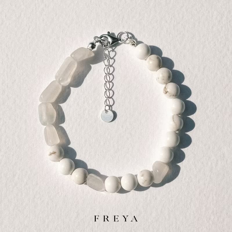 FREYA 白松石手鍊-月光石 能量水晶寶石 平靜情緒 正能量心靈平衡