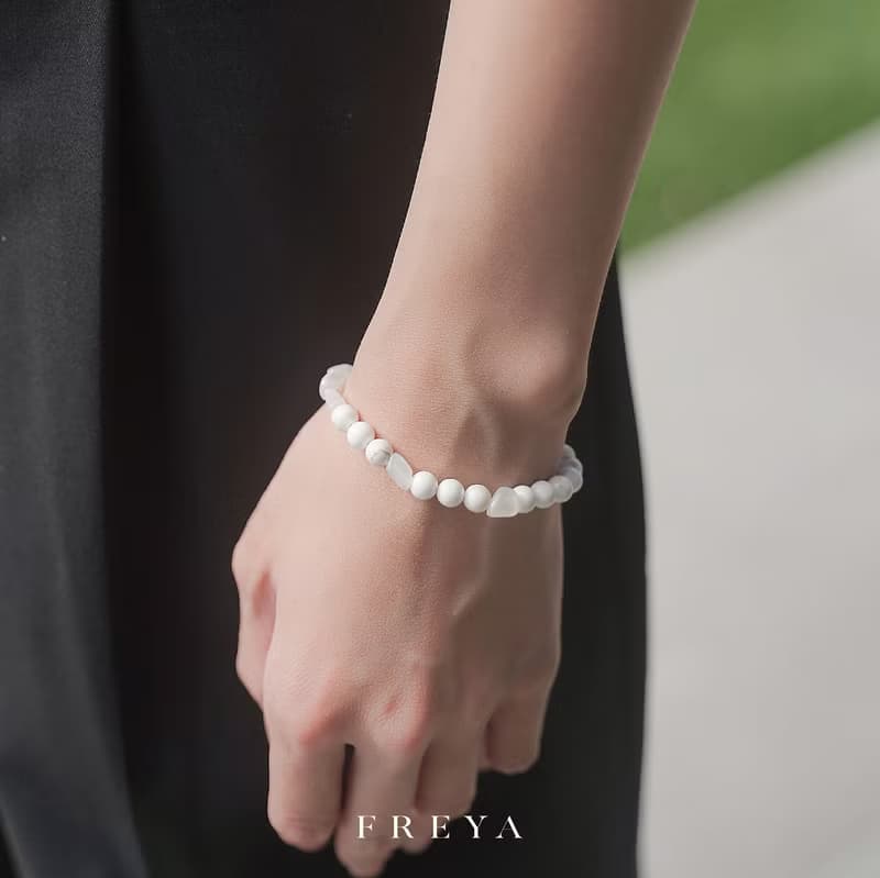 FREYA 白松石手鍊-月光石 能量水晶寶石 平靜情緒 正能量心靈平衡