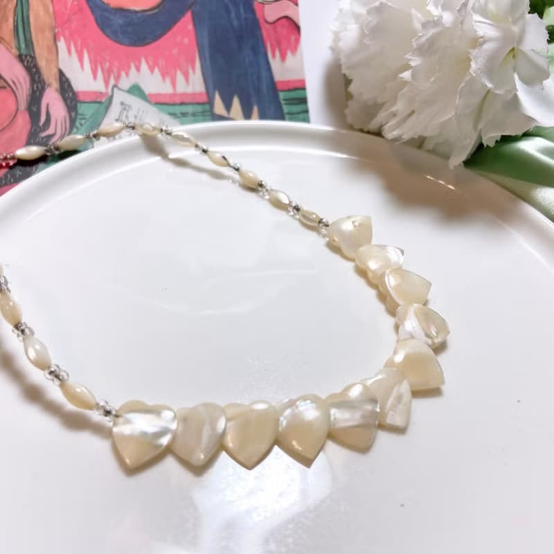 【西洋古董飾品】愛心天然珍珠母貝光澤 光澤感折射 天然美項鍊