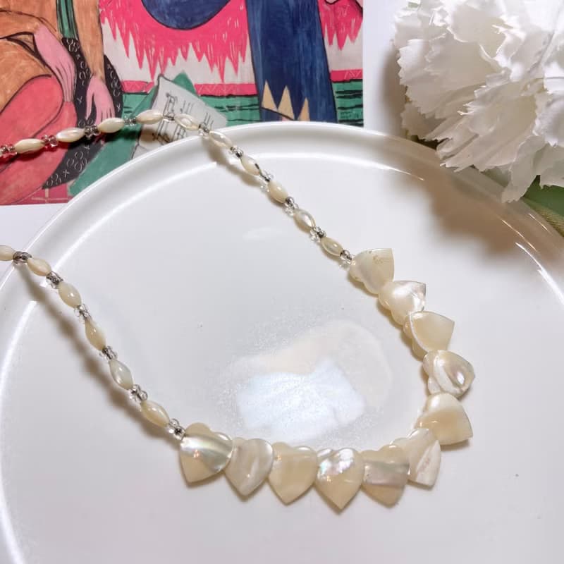【西洋古董飾品】愛心天然珍珠母貝光澤 光澤感折射 天然美項鍊