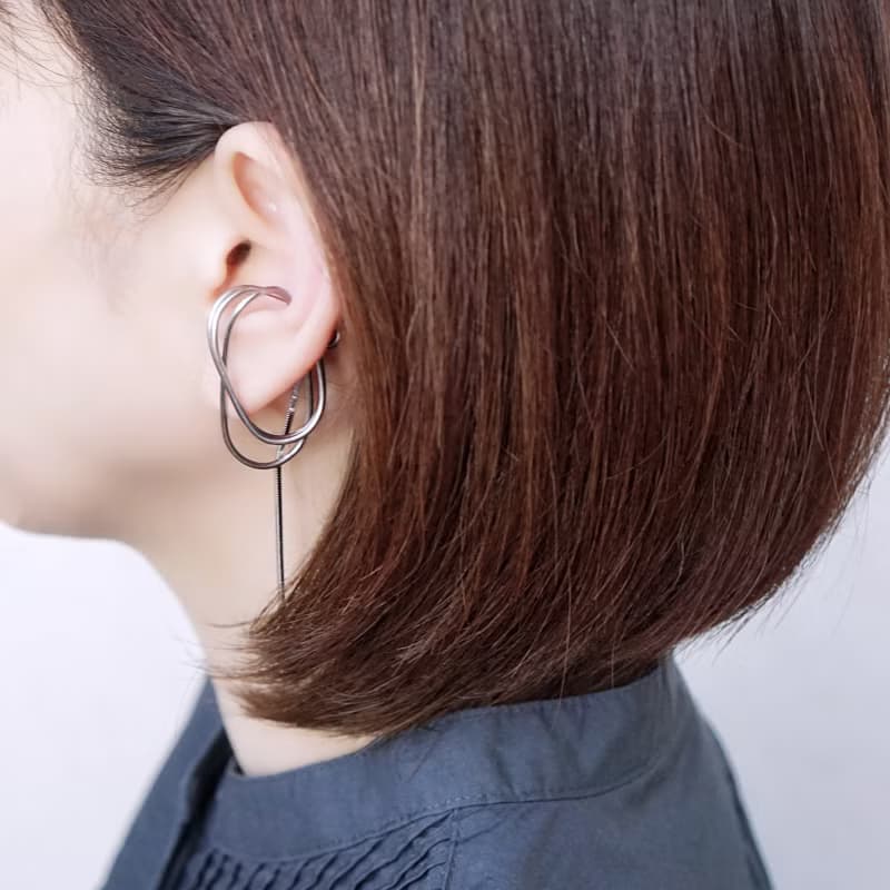 ステンレス製イヤーカフ　ellipse　スネークチェーン　ユニセックス