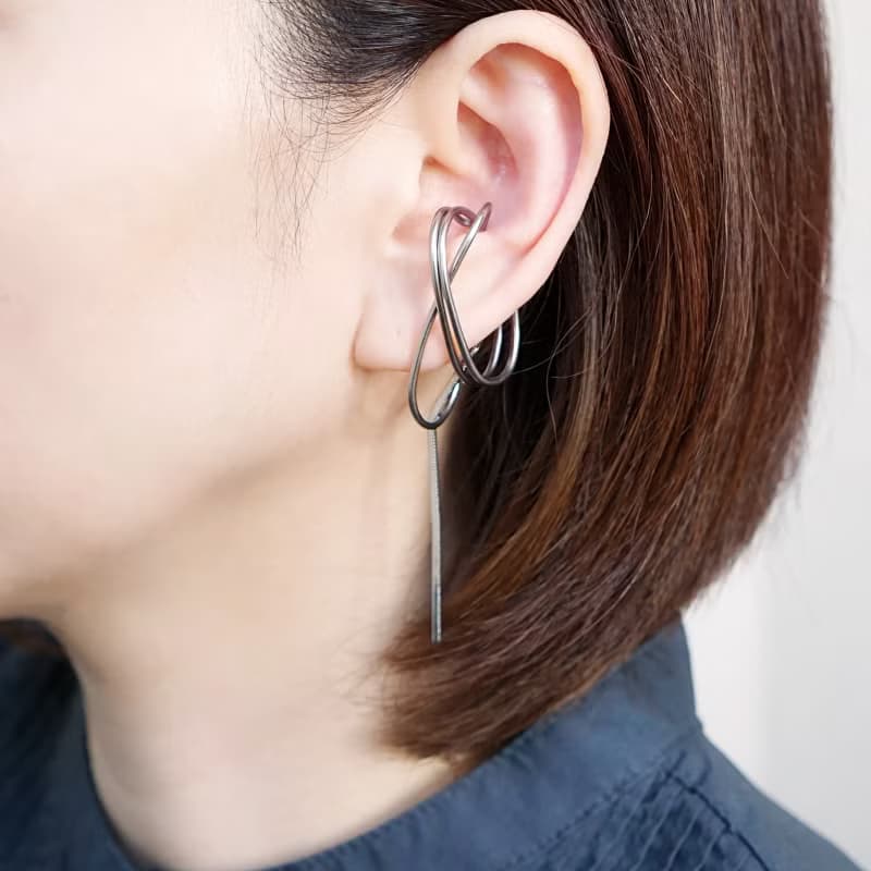 ステンレス製イヤーカフ　ellipse　スネークチェーン　ユニセックス