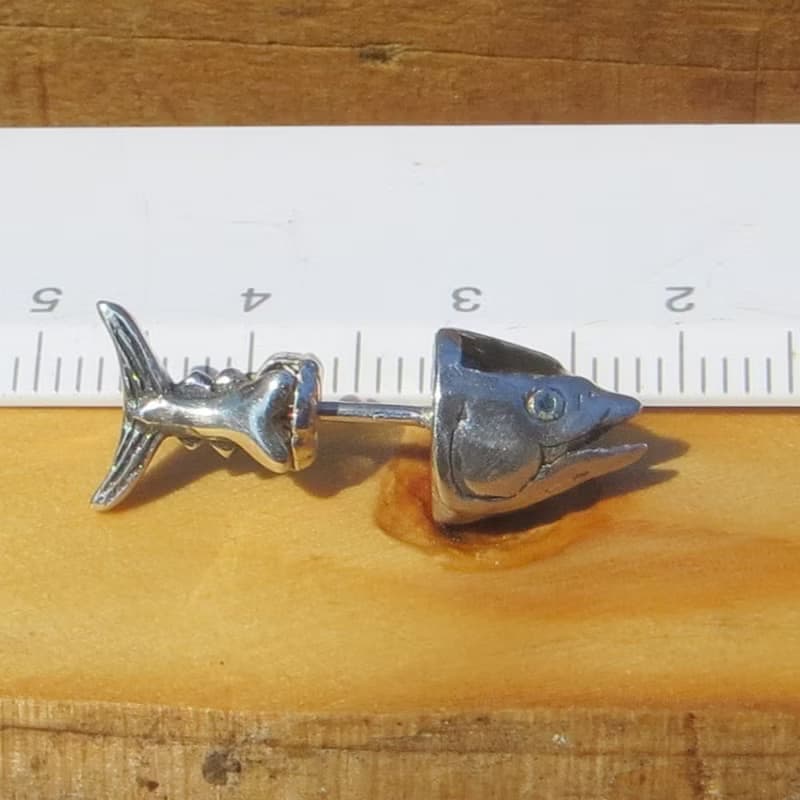 耳環 鮪魚