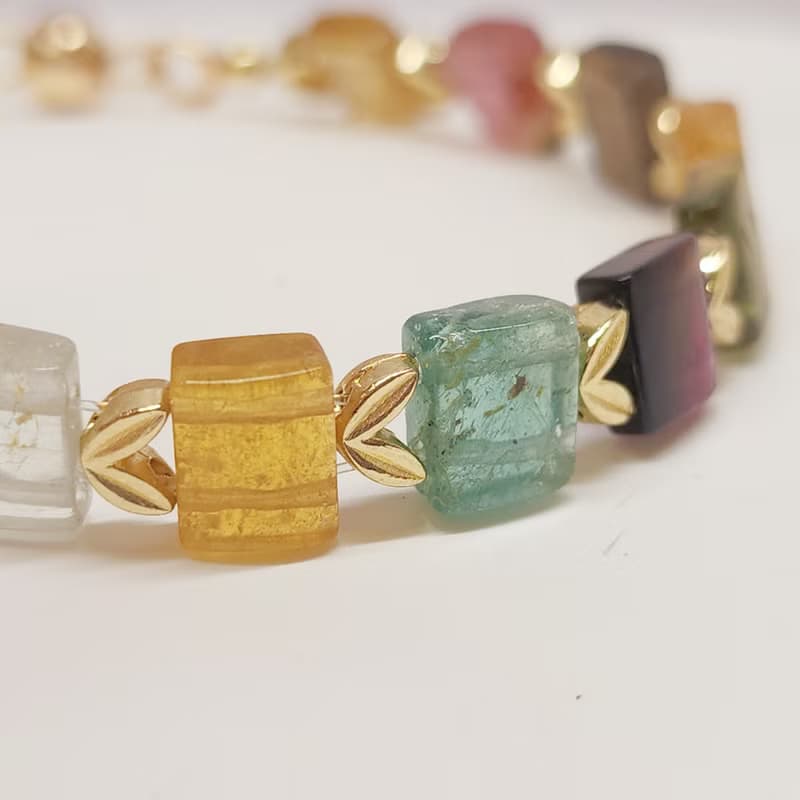 虹語。彩色碧璽手鍊