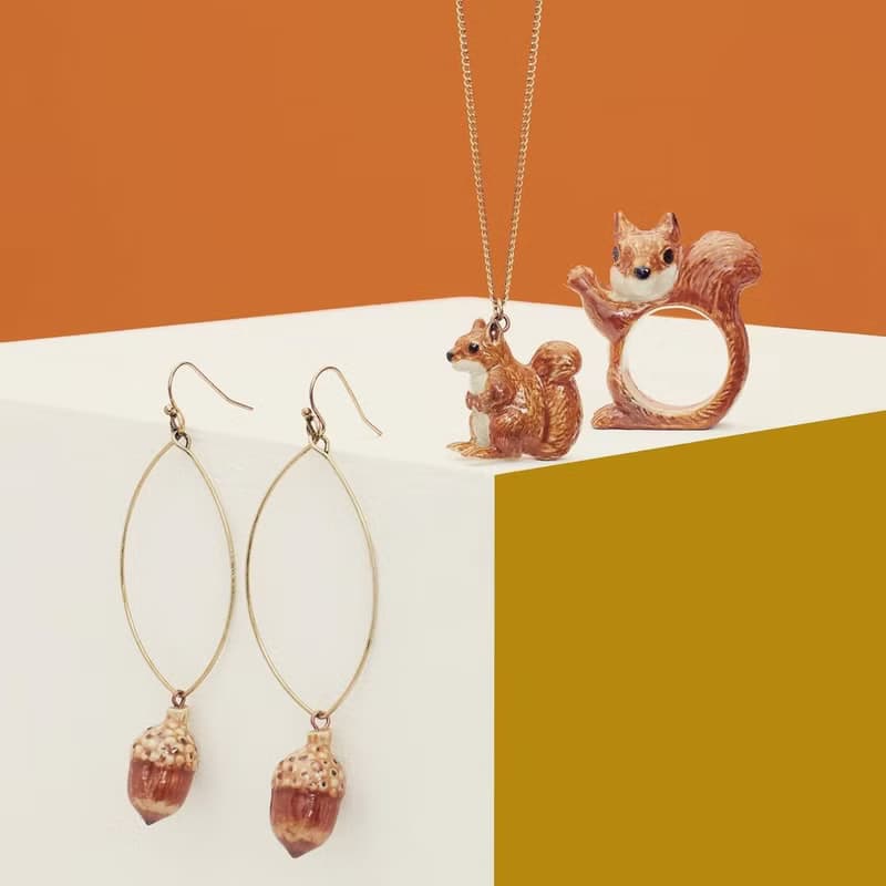 AndMary 手繪瓷項鍊-小松鼠 禮盒包裝 Tiny Squirrel Necklace