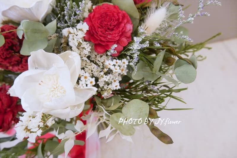 歐式乾燥花手綁捧花【嫣紅柔綠】新娘捧花/婚紗外拍/婚禮捧花