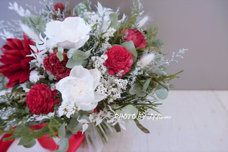 歐式乾燥花手綁捧花【嫣紅柔綠】新娘捧花/婚紗外拍/婚禮捧花