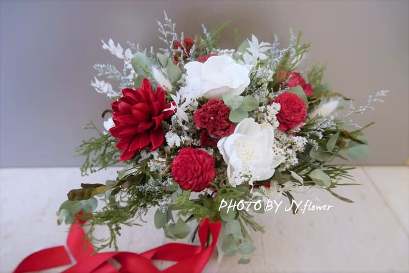 歐式乾燥花手綁捧花【嫣紅柔綠】新娘捧花/婚紗外拍/婚禮捧花