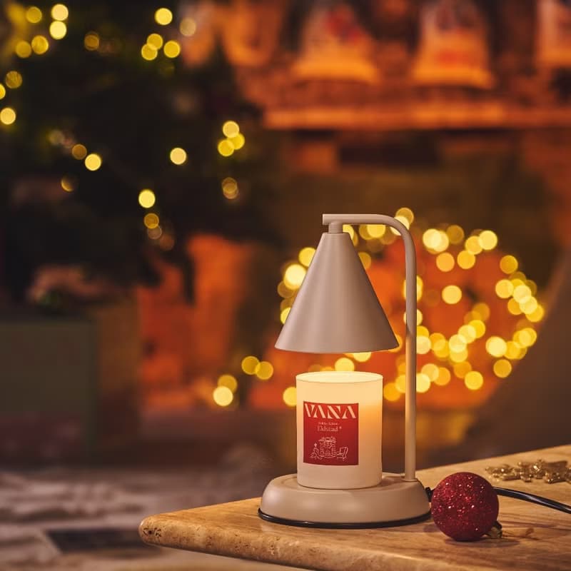 聖誕限定香氛壁爐蠟燭200g - 肉桂香料調