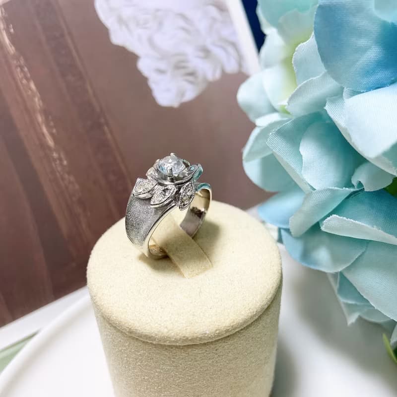 【西洋古董飾品】18KTGE k金高雅精品花葉滿鑽沙銀質感  戒指