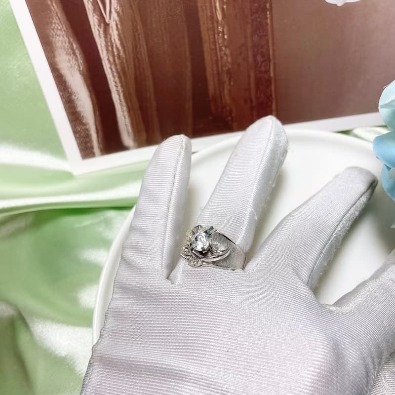 【西洋古董飾品】18KTGE k金高雅精品花葉滿鑽沙銀質感  戒指