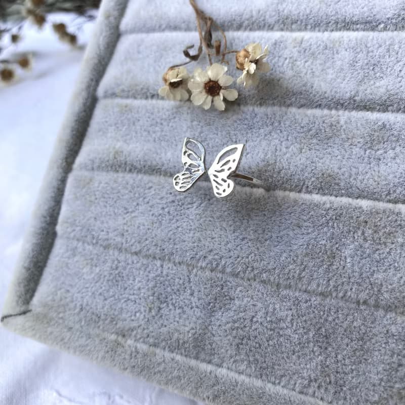 MIH 金工首飾 | Butterfly silver ring 蝴蝶 純銀戒指
