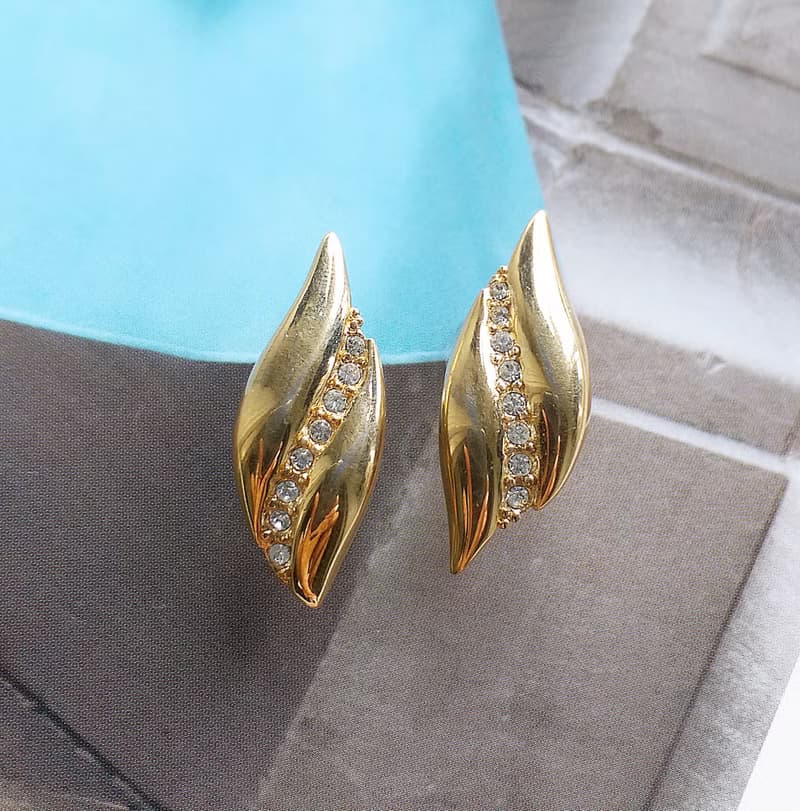Vintage Jewelry 西洋古董飾品 優美氣質 鑽螺 針式耳環