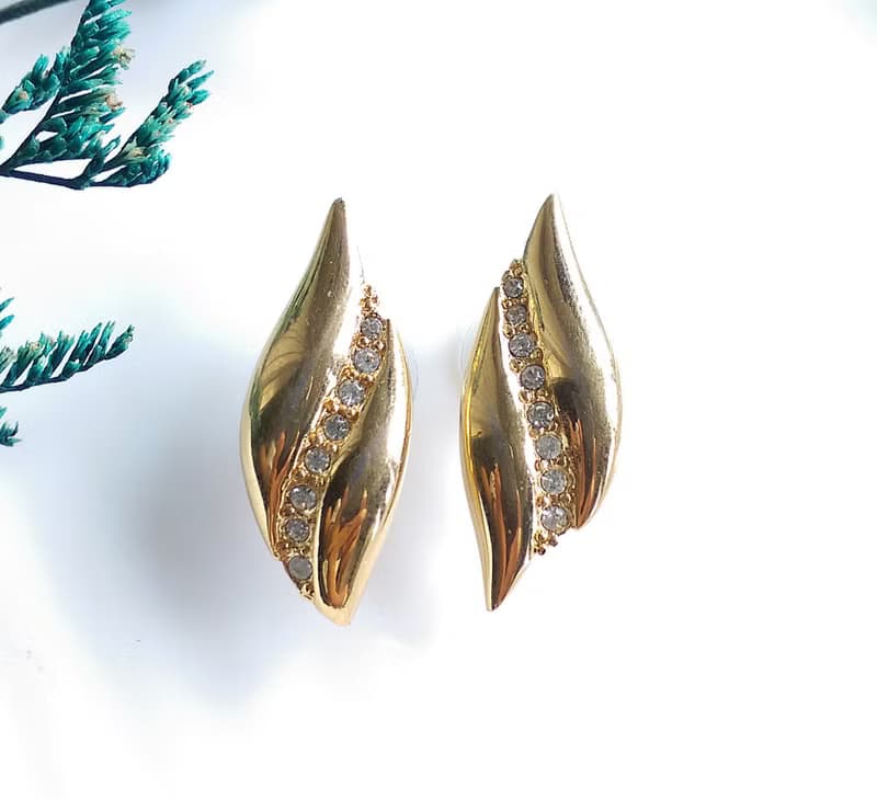 Vintage Jewelry 西洋古董飾品 優美氣質 鑽螺 針式耳環