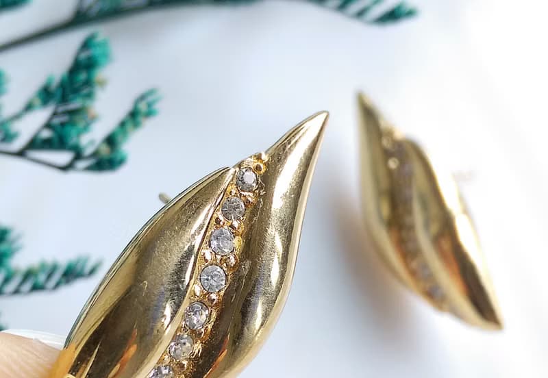 Vintage Jewelry 西洋古董飾品 優美氣質 鑽螺 針式耳環