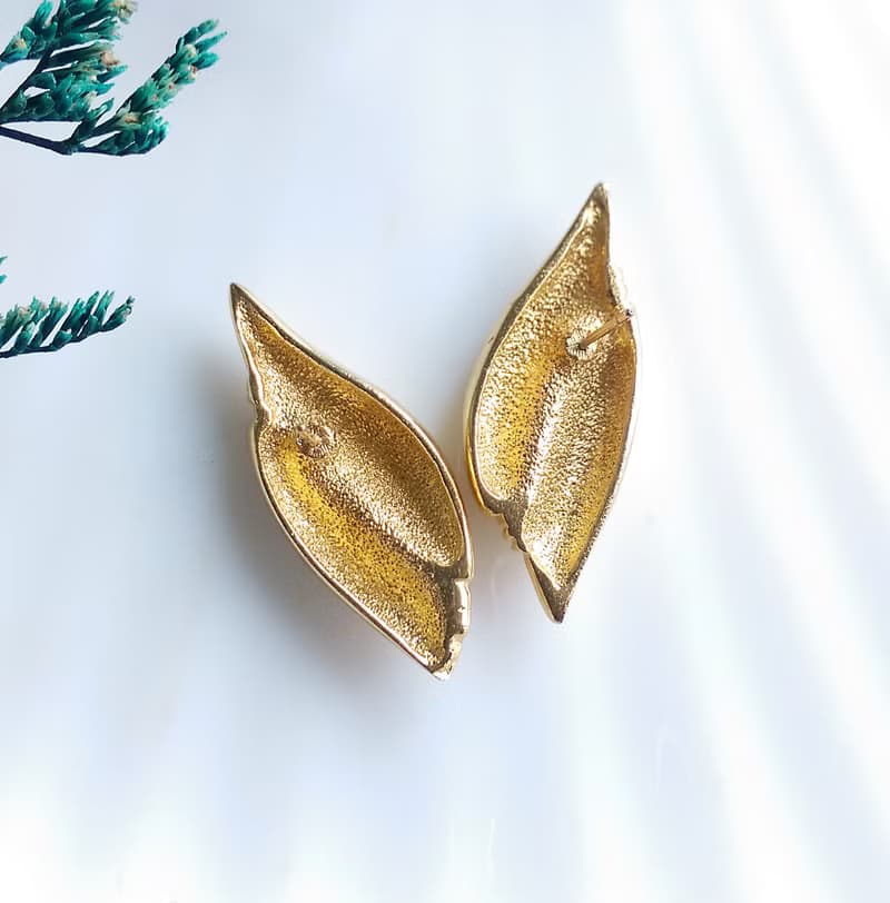 Vintage Jewelry 西洋古董飾品 優美氣質 鑽螺 針式耳環