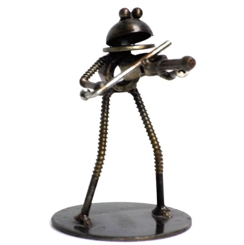 Frog Play Violin Scrap Metal Sculpture, Gift For Anniversary, Welding Sculpture