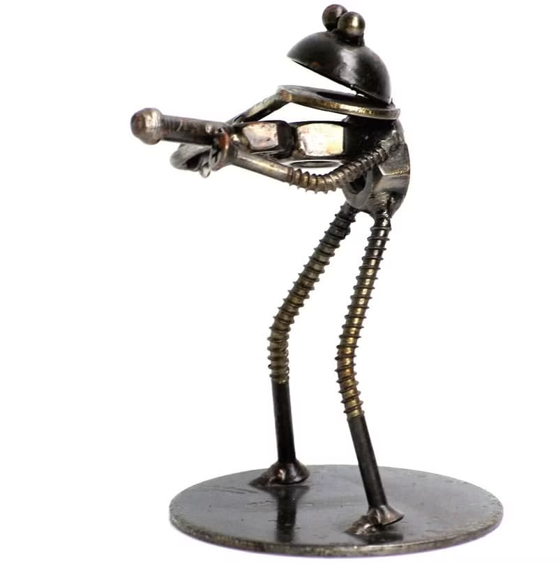 Frog Play Violin Scrap Metal Sculpture, Gift For Anniversary, Welding Sculpture