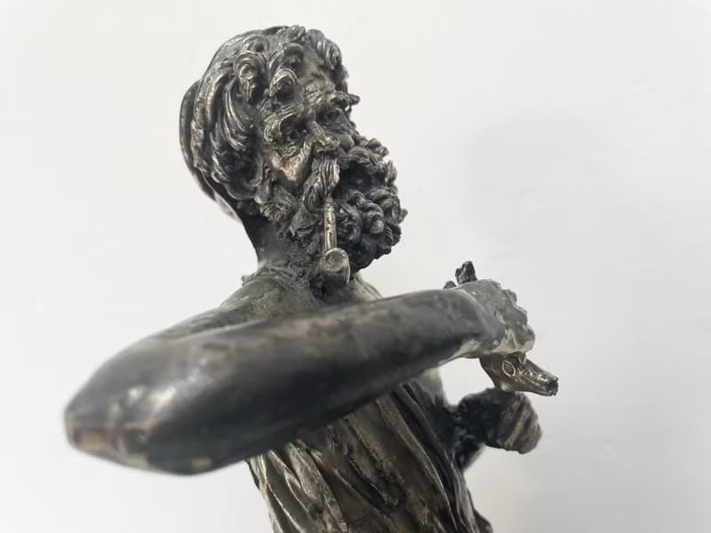 Sculpture of the Neapolitan Fisherman