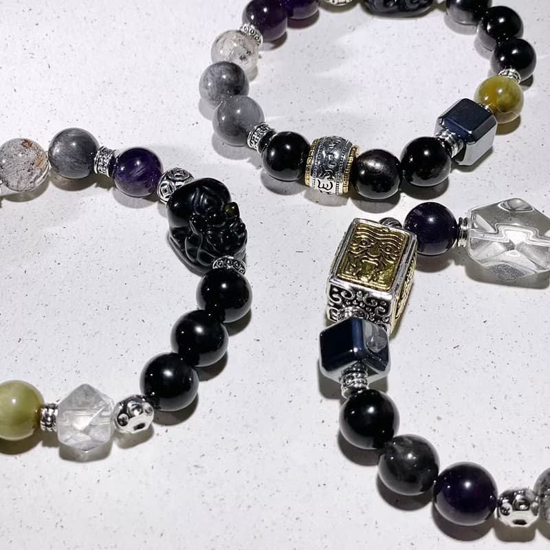 金好運系列─聖典 |金運石|閃靈鑽| 黑極光 | 水晶手鍊 A39-3