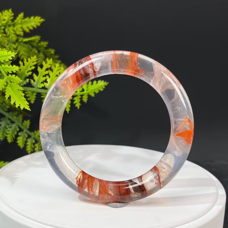 冰透鴆羽幽靈水晶手鐲58MM 彩虹星光牛血紅膠花水晶手環 助事業運