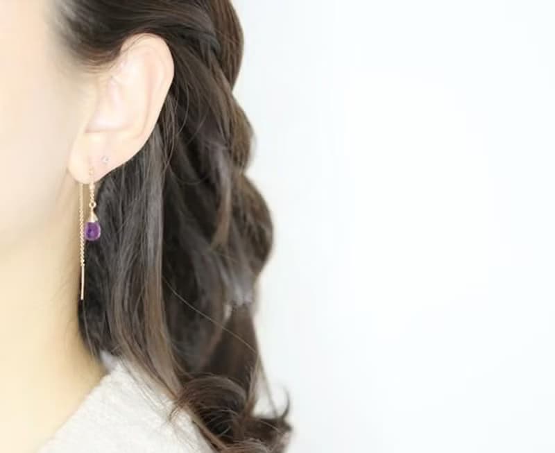 恋愛成就 愛の守護石 しずくアメジストのアメリカンピアス 2月誕生石