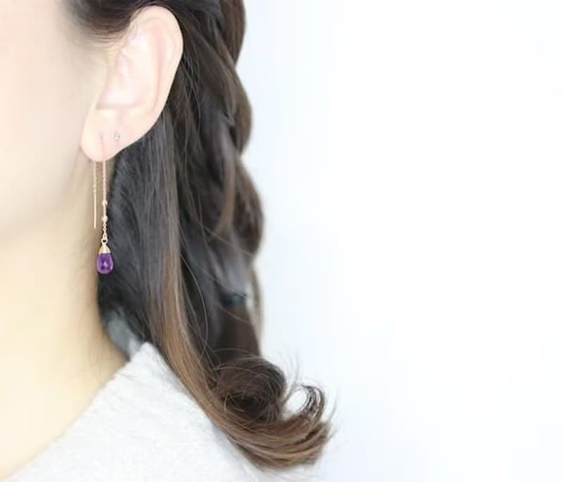 恋愛成就 愛の守護石 しずくアメジストのアメリカンピアス 2月誕生石