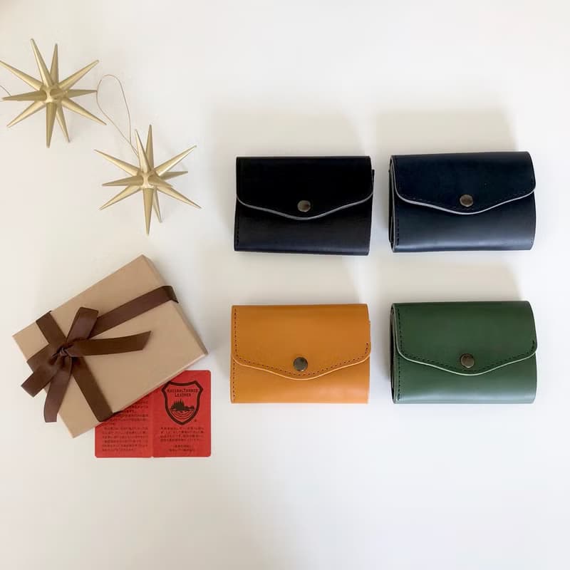 栃木レザー　ヌメ革の三つ折コンパクト財布　選べる無料or有料刻印【ネイビー】